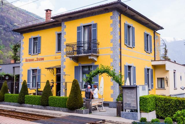 Ristorante Della Stazione Da Yanelo Bed & Breakfast อินตรันญา ภายนอก รูปภาพ