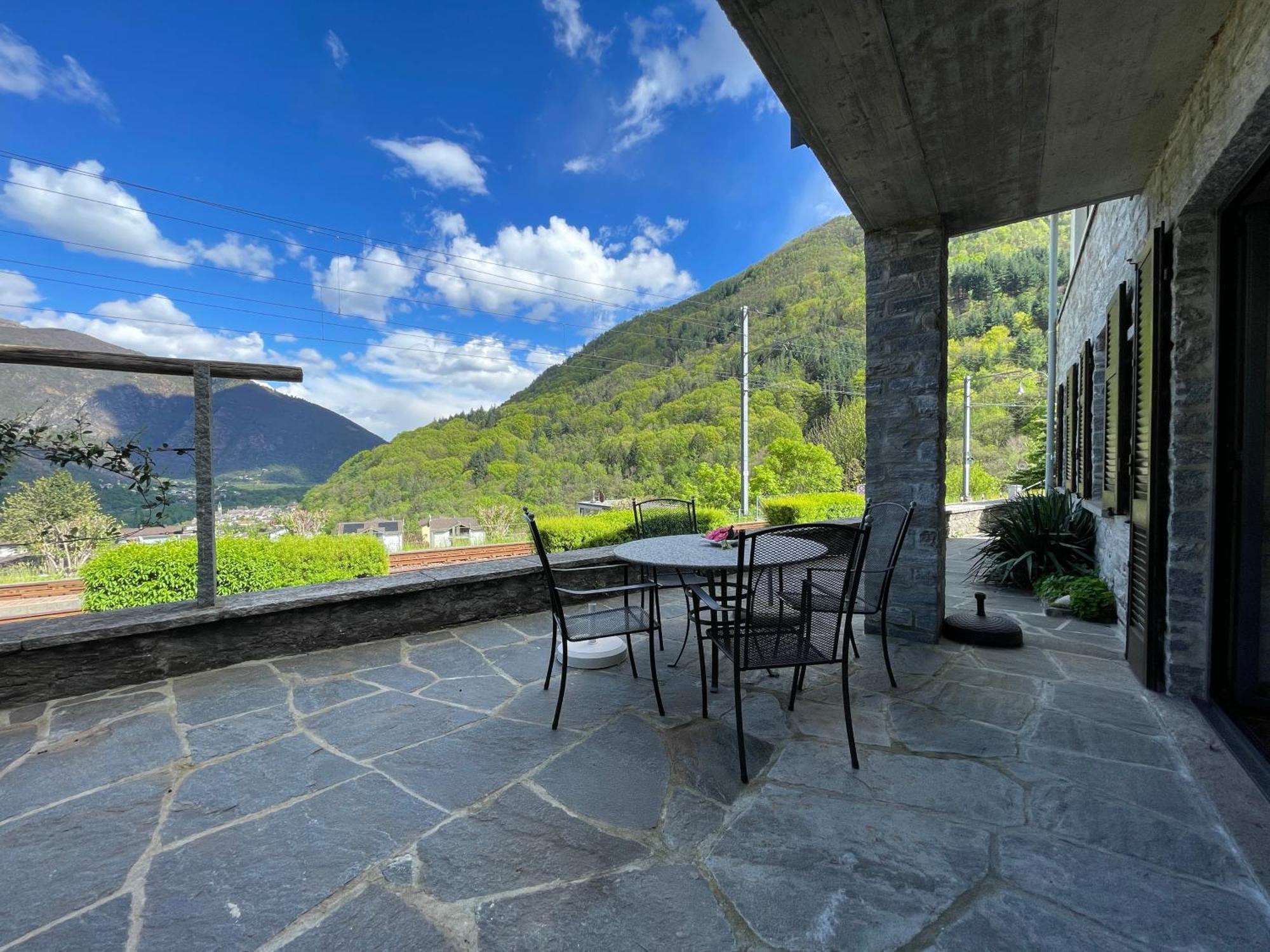 Ristorante Della Stazione Da Yanelo Bed & Breakfast อินตรันญา ภายนอก รูปภาพ